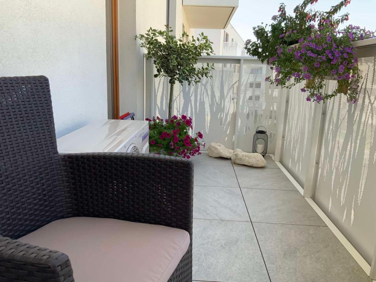 Apartment Z Kominkiem W Sercu Wroclawia 外观 照片