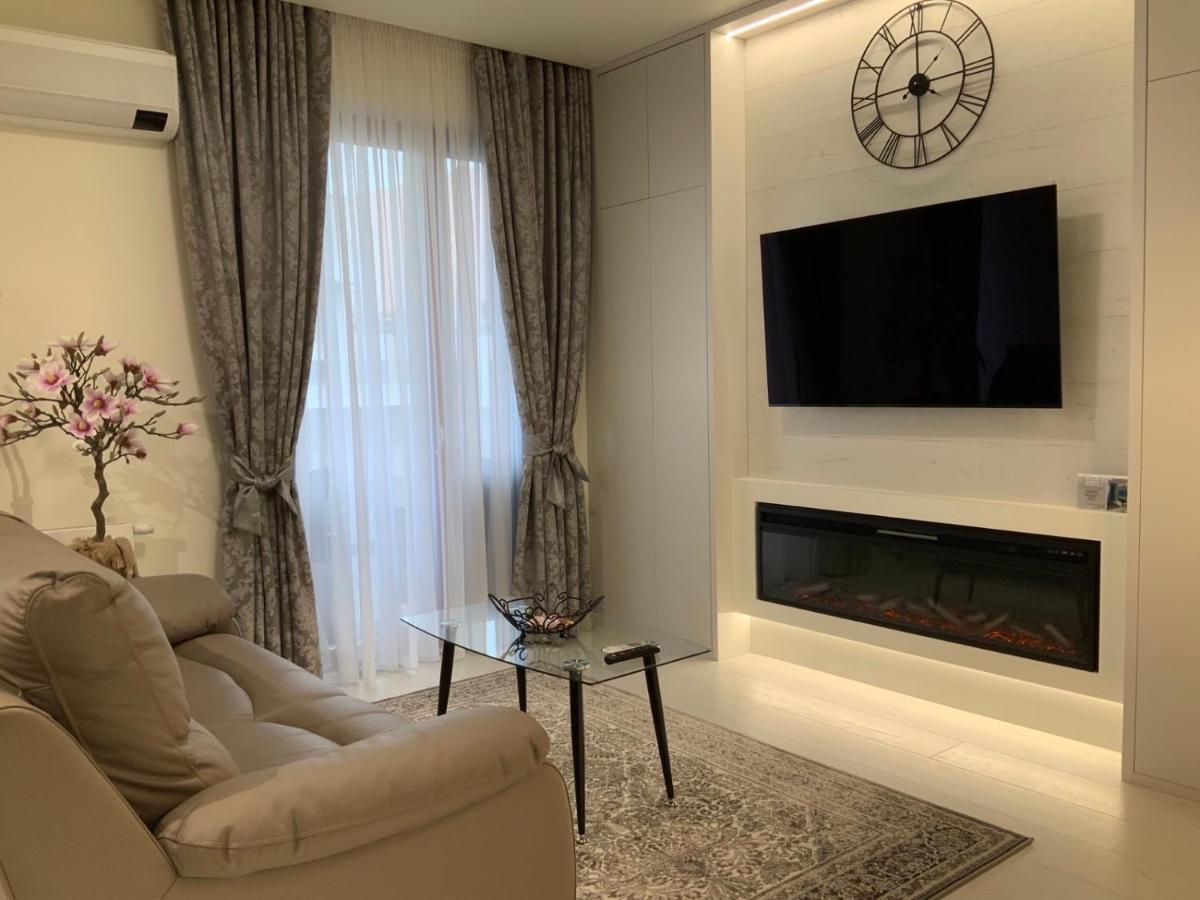 Apartment Z Kominkiem W Sercu Wroclawia 外观 照片