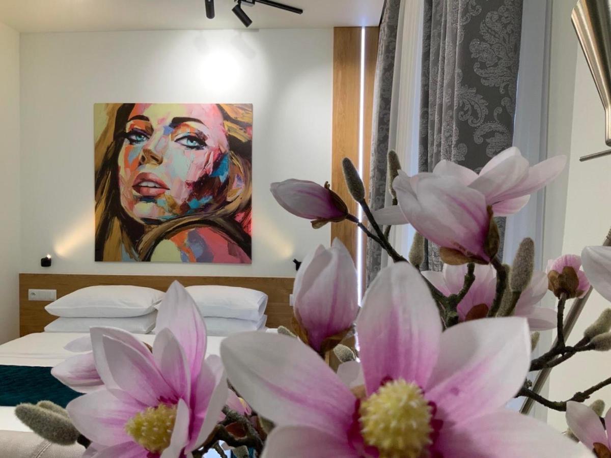 Apartment Z Kominkiem W Sercu Wroclawia 外观 照片